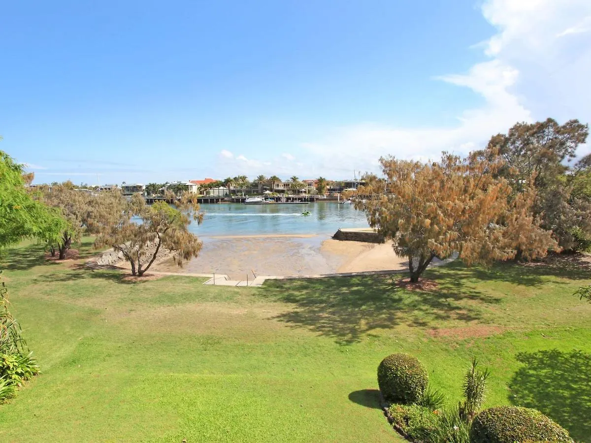 2 Bd Spacious Apartment In Parkyn Parade With Water Views. Mooloolaba
